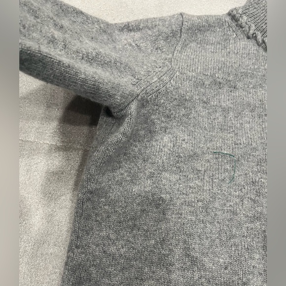 [S]Theory Heather Gray Cowl Neck Cashmere Sweater EUC - Picture 4 of 10